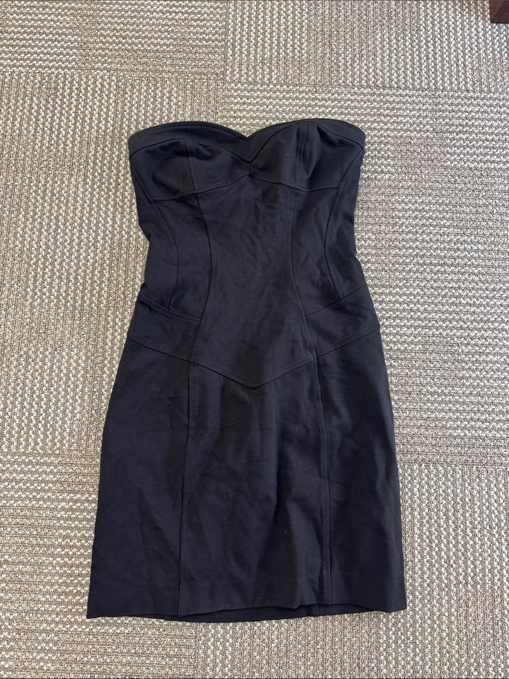 Diane Von Furstenberg Black Stretch Strapless Mini Dress, size 6